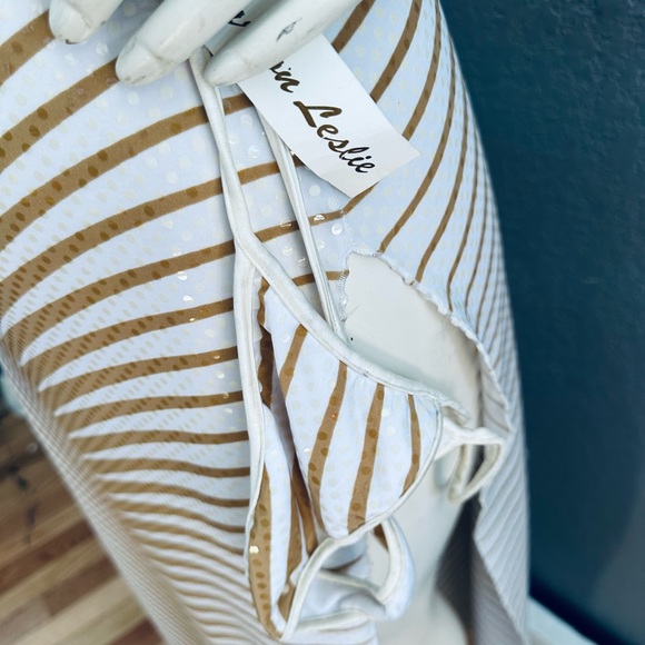 Sharron Leslie Dress - Light & Flowy - NEW! - Picture 4 of 5